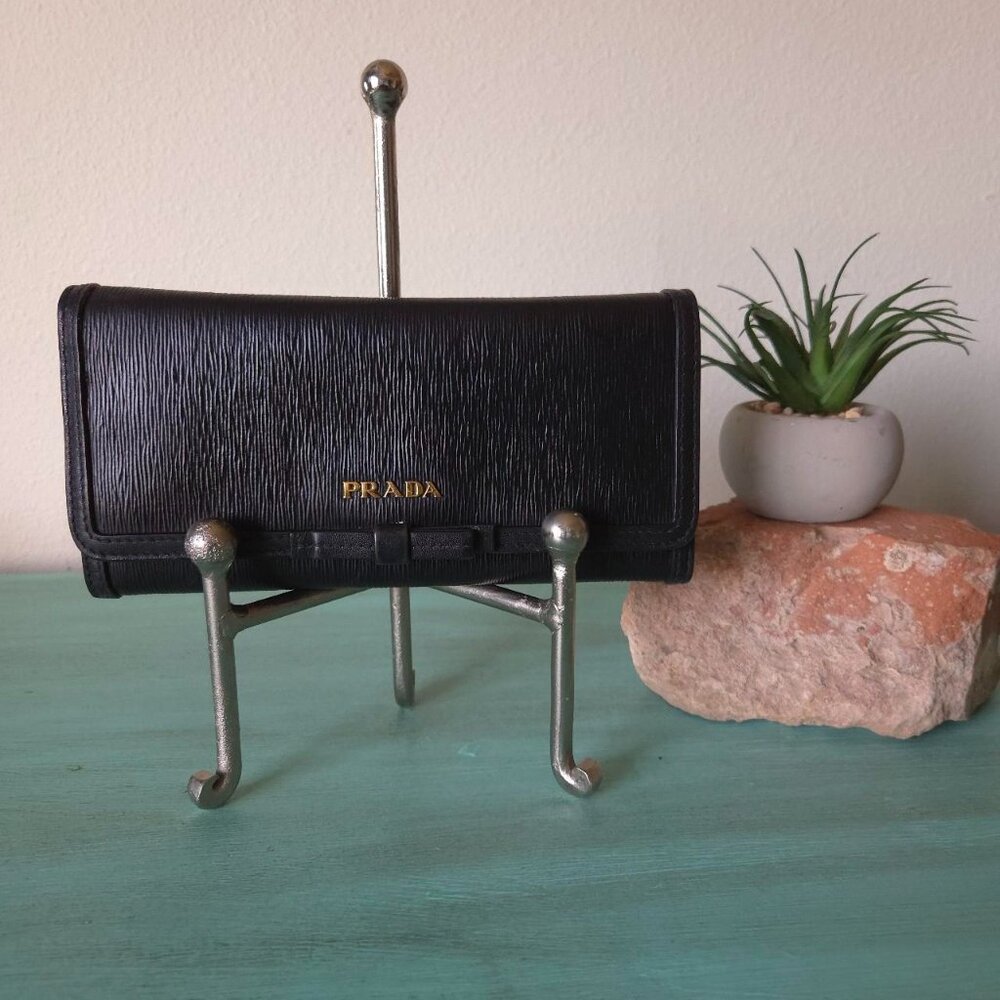 Prada Bow black wallet